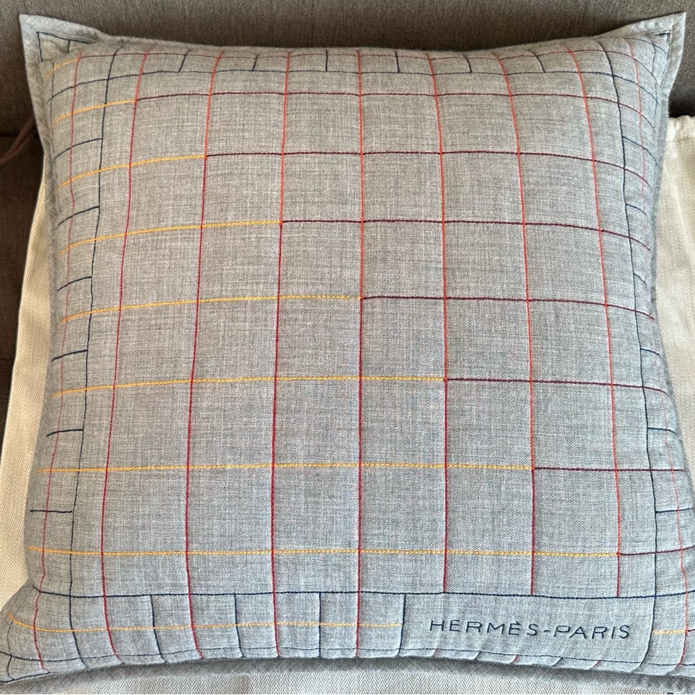 Hermes reversible pillow